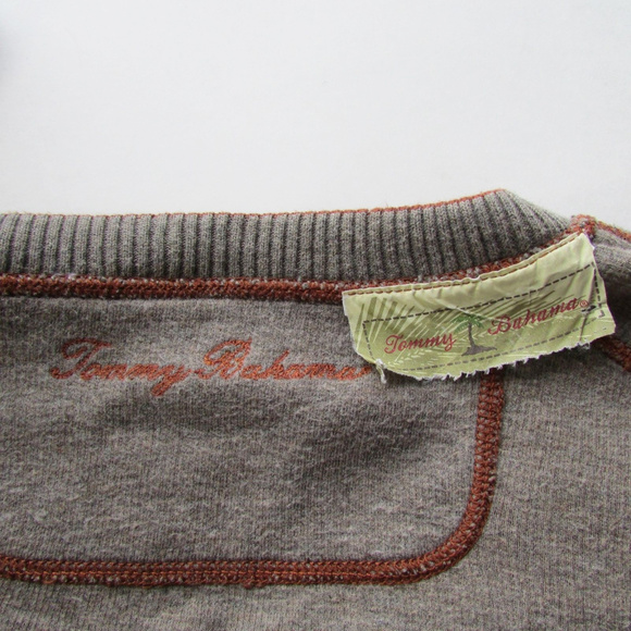 Tommy Bahama Reversible Sweater Large - Picture 5 of 6